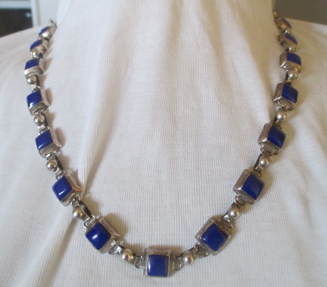 XXM1138M Sterling silver and dark blue Lapis lazuli necklace